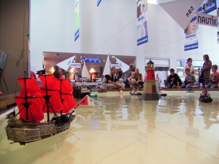 Ein Pirat traut sich unter die wilden Schlepper. [Foto : TW]